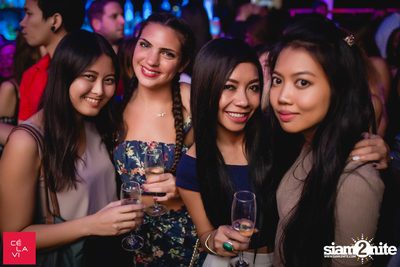Crush Wednesdays ที่ เซ ลา วี — photo 55