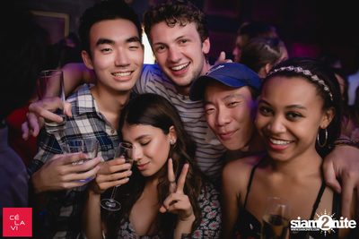 Crush Wednesdays ที่ เซ ลา วี — photo 60