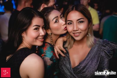 Crush Wednesdays ที่ เซ ลา วี — photo 116