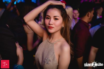 Crush Wednesdays ที่ เซ ลา วี — photo 128