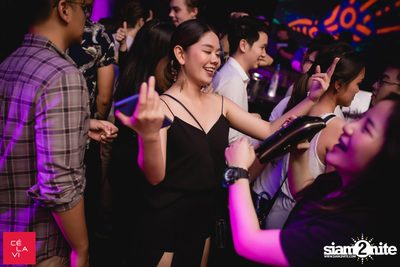 Crush Wednesdays ที่ เซ ลา วี — photo 134