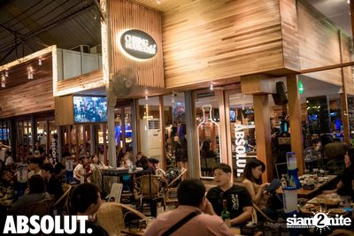 Wan Thanakrit at Chilling House Cafe — photo 6