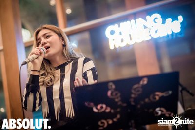 Wan Thanakrit at Chilling House Cafe — photo 52