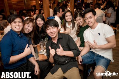 Wan Thanakrit at Chilling House Cafe — photo 74