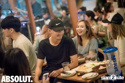 Wan Thanakrit at Chilling House Cafe — photo 108