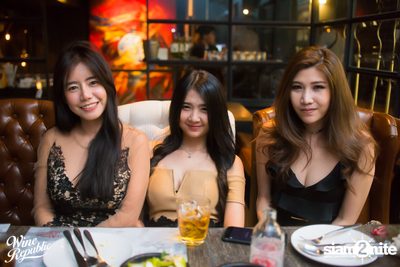 Oat Pramote at Wine Republic Bangkok — photo 45