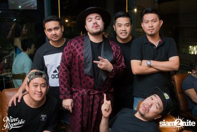 Oat Pramote at Wine Republic Bangkok — photo 47