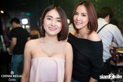 Lydia Live ที่ ดิฟเฟอร์ ผับ พัทยา — photo 20