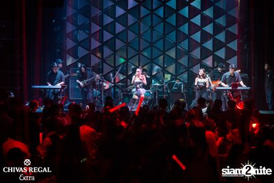 Lydia Live ที่ ดิฟเฟอร์ ผับ พัทยา — photo 58