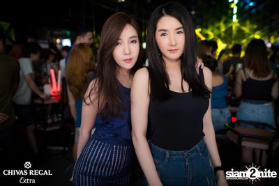 Lydia Live ที่ ดิฟเฟอร์ ผับ พัทยา — photo 80
