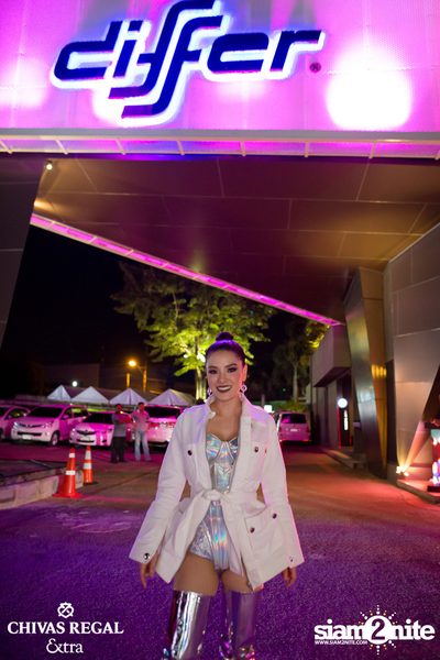 Lydia Live ที่ ดิฟเฟอร์ ผับ พัทยา — photo 98