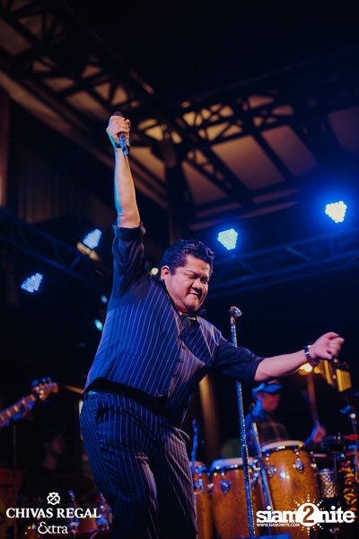 Ben Chalatit Live ที่ ซิกซ์ตี้ซิกซ์ สเตชั่น — photo 17