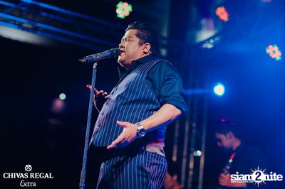Ben Chalatit Live ที่ ซิกซ์ตี้ซิกซ์ สเตชั่น — photo 52