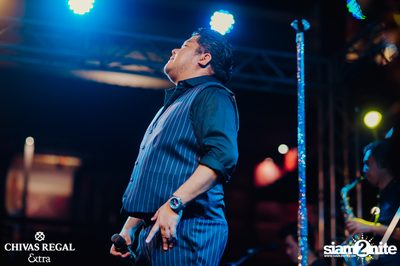 Ben Chalatit Live ที่ ซิกซ์ตี้ซิกซ์ สเตชั่น — photo 69