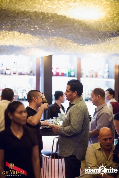 Nightfall Going Wild! at Luna Lounge — photo 10