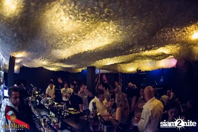 Nightfall Going Wild! at Luna Lounge — photo 14