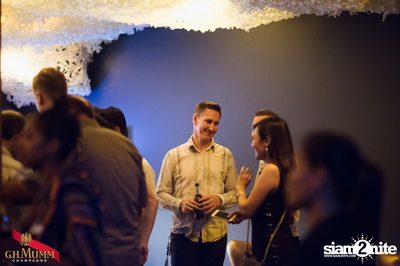 Nightfall Going Wild! at Luna Lounge — photo 23