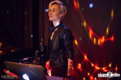 Nightfall Going Wild! at Luna Lounge — photo 40
