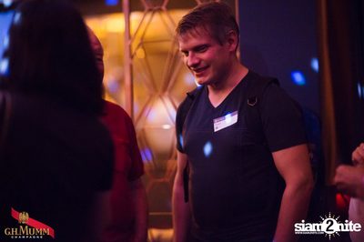 Nightfall Going Wild! at Luna Lounge — photo 43