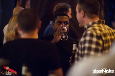 Nightfall Going Wild! at Luna Lounge — photo 44