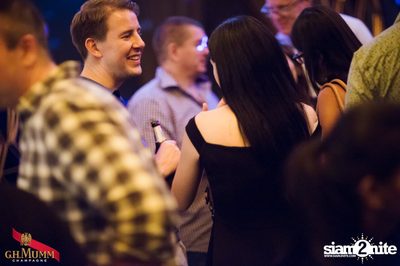 Nightfall Going Wild! at Luna Lounge — photo 56
