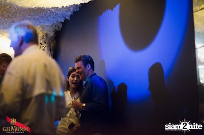 Nightfall Going Wild! at Luna Lounge — photo 60