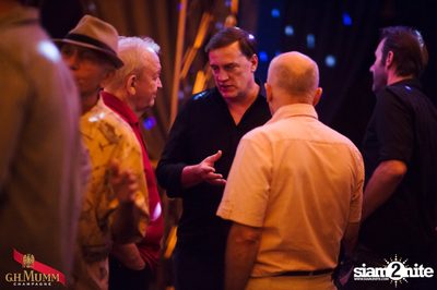 Nightfall Going Wild! at Luna Lounge — photo 65