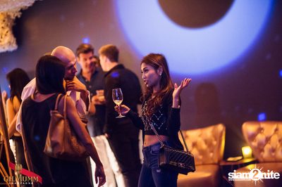 Nightfall Going Wild! at Luna Lounge — photo 89