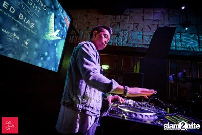 Supersonic Saturdays นำเสนอ DJ Groove ที่ เซ ลา วี — photo 4
