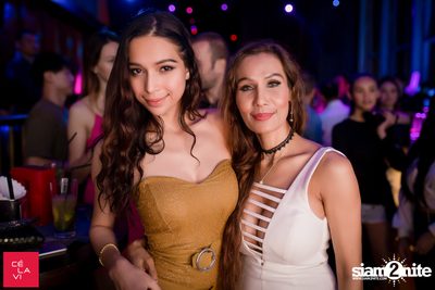 Supersonic Saturdays นำเสนอ DJ Groove ที่ เซ ลา วี — photo 32