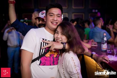 Supersonic Saturdays นำเสนอ DJ Groove ที่ เซ ลา วี — photo 39