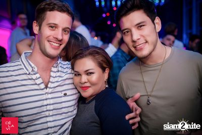 Supersonic Saturdays นำเสนอ DJ Groove ที่ เซ ลา วี — photo 54