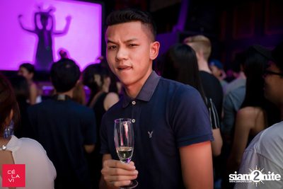 Supersonic Saturdays นำเสนอ DJ Groove ที่ เซ ลา วี — photo 56