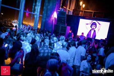 Supersonic Saturdays นำเสนอ DJ Groove ที่ เซ ลา วี — photo 61