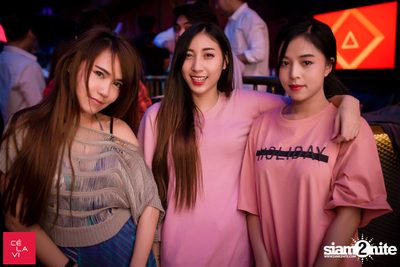 Supersonic Saturdays นำเสนอ DJ Groove ที่ เซ ลา วี — photo 69
