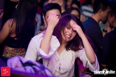Supersonic Saturdays นำเสนอ DJ Groove ที่ เซ ลา วี — photo 98