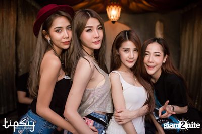 Oat Pramote at Tipsy Bkk — photo 22