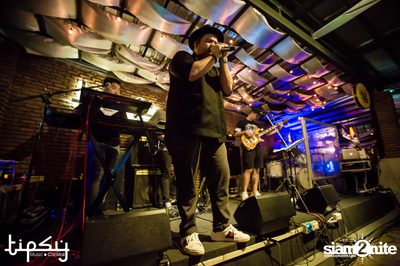 Oat Pramote at Tipsy Bkk — photo 68