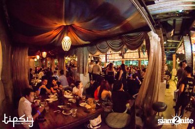 Oat Pramote at Tipsy Bkk — photo 95