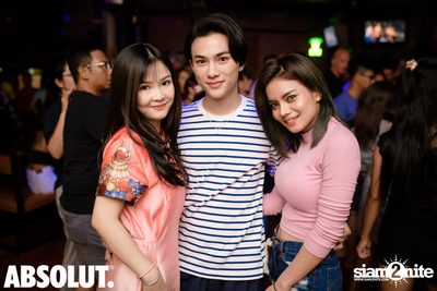 DJ Oskar ที่ เบียร์เฮาส์ | ฮิลตัน หัวหิน รีสอร์ท แอนด์ สปา — photo 35
