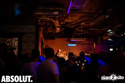 DJ Oskar ที่ เบียร์เฮาส์ | ฮิลตัน หัวหิน รีสอร์ท แอนด์ สปา — photo 85