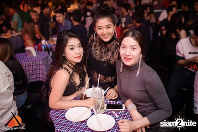 Joey Boy Concert at Baan Chon Tawan | Nakhon Sawan — photo 59