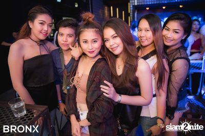 สิงโต นำโชค ที่ บรองซ์ — photo 113
