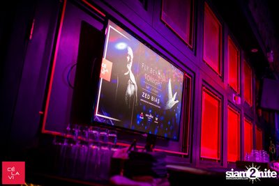 FLY Beyond Tonight กับ Zed Bias ที่ เซ ลา วี — photo 12