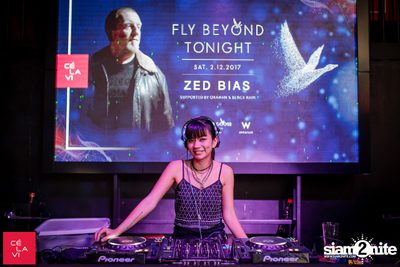 FLY Beyond Tonight กับ Zed Bias ที่ เซ ลา วี — photo 26