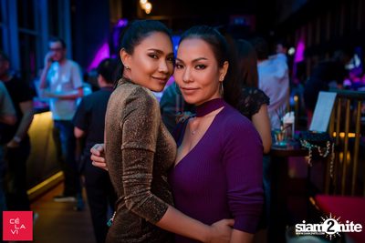 FLY Beyond Tonight กับ Zed Bias ที่ เซ ลา วี — photo 44
