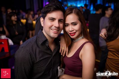 FLY Beyond Tonight กับ Zed Bias ที่ เซ ลา วี — photo 64