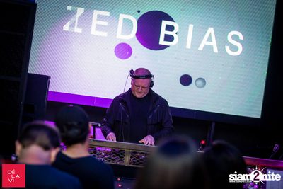 FLY Beyond Tonight กับ Zed Bias ที่ เซ ลา วี — photo 99