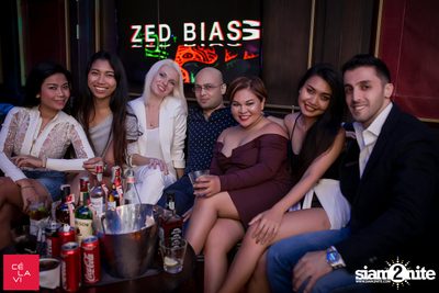 FLY Beyond Tonight กับ Zed Bias ที่ เซ ลา วี — photo 102