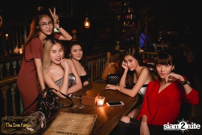 Open Mic Battle ที่ ไอรอน แฟร์รี่ — photo 61